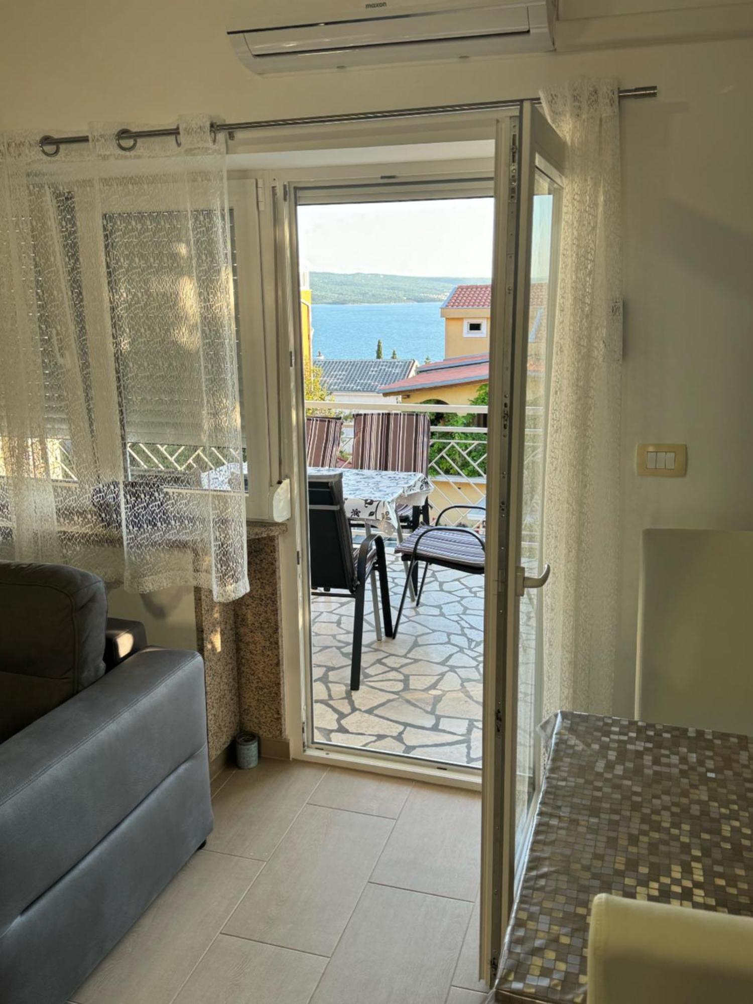 Lory Apartmani Dramalj Exterior foto