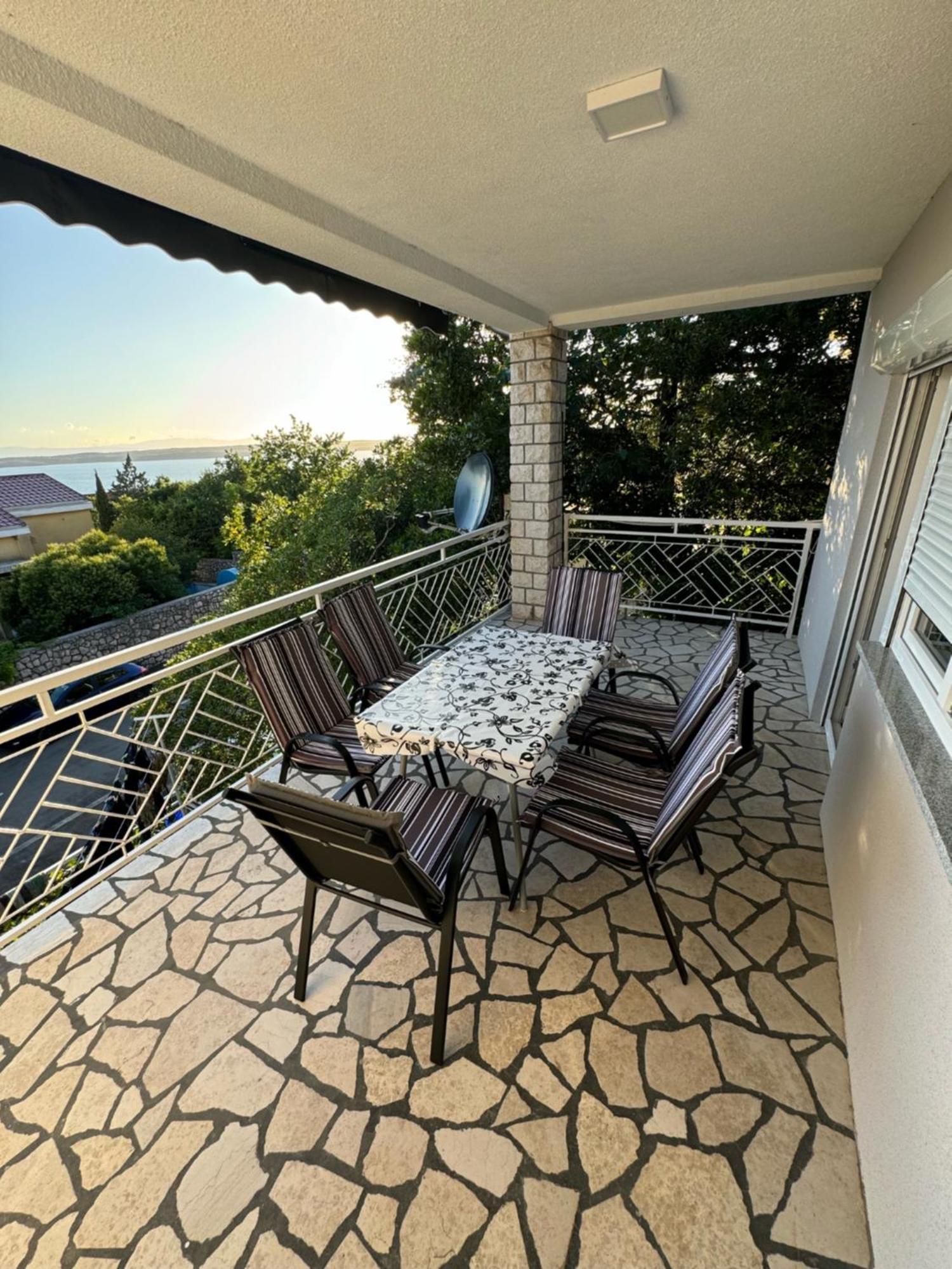 Lory Apartmani Dramalj Exterior foto